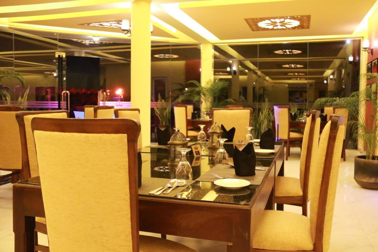 Seethawaka Regency Avissawella Exterior foto