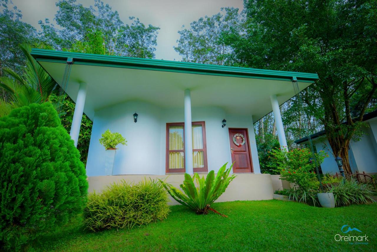 Seethawaka Regency Avissawella Exterior foto